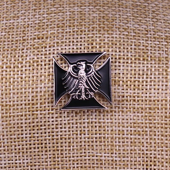 Njemački Rajh orao simbol crni križ broš Drugi Svjetski Rat Njemačka nakit