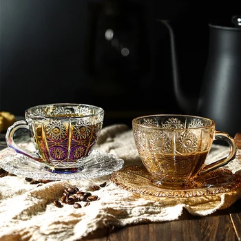 Starinski Reljefni Cvjetni Uzorak Kava Mugs Luksuzna Voda Kafić Čaj Šalice Za Mlijeko Koncentrirani Kava Čaše, Šalice S Tanjur Skup